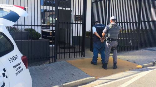 POLÍCIA MILITAR PRENDE INDIVÍDUO POR FURTO DE CAMINHÃO EM ATIBAIA