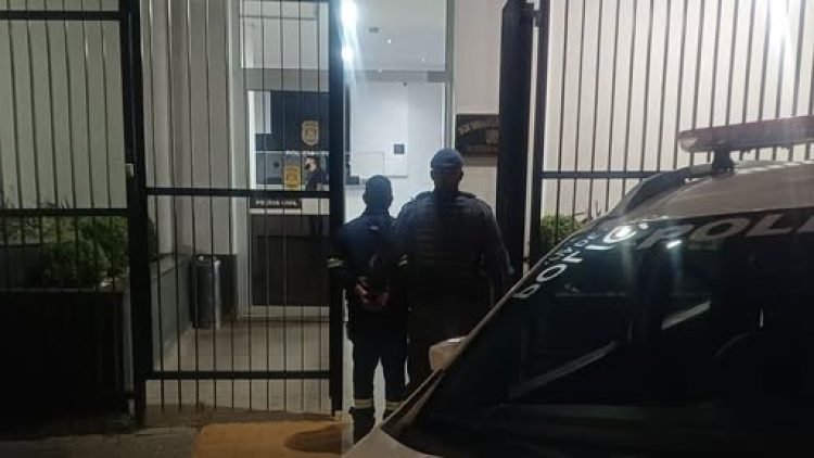 PROCURADO POR ESTUPRO DE VULNERÁVEL É LOCALIZADO E PRESO PELA PM EM ATIBAIA