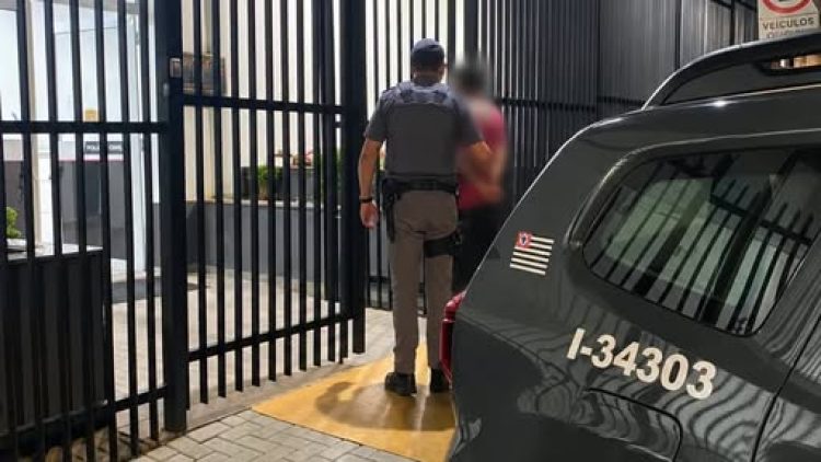 POLÍCIA MILITAR PRENDE HOMEM POR VIOLÊNCIA DOMÉSTICA EM NAZARÉ PAULISTA