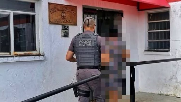POLÍCIA MILITAR PRENDE MULHER PROCURADA PELA JUSTIÇA EM NAZARÉ PAULISTA