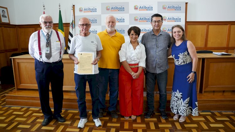 Prefeitura de Atibaia Entrega 18 Títulos de Propriedade no Loteamento Mirante da Pedra Grande